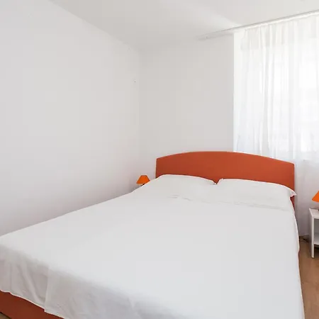 Διαμέρισμα Orange